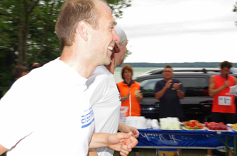 Der Bayerische Eisenmann 2015: Ein rundum gelungener Triathlon am stürmischen Starnberger See.