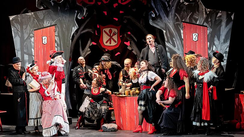 Erleben Sie das turbulent-heitere Kult-Musical "Das Wirtshaus im Spessart".