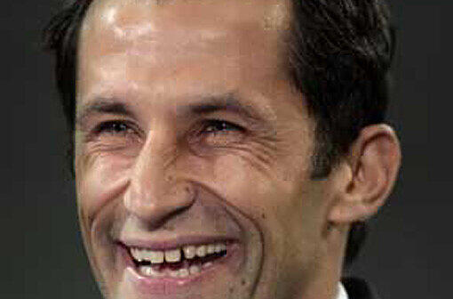 Der ehemalige Spieler des FC Bayern Hasan Salihamidzic hält sich weiter für einen Verein fit. Kann sich aber auch den Job als TV-Experte vorstellen.