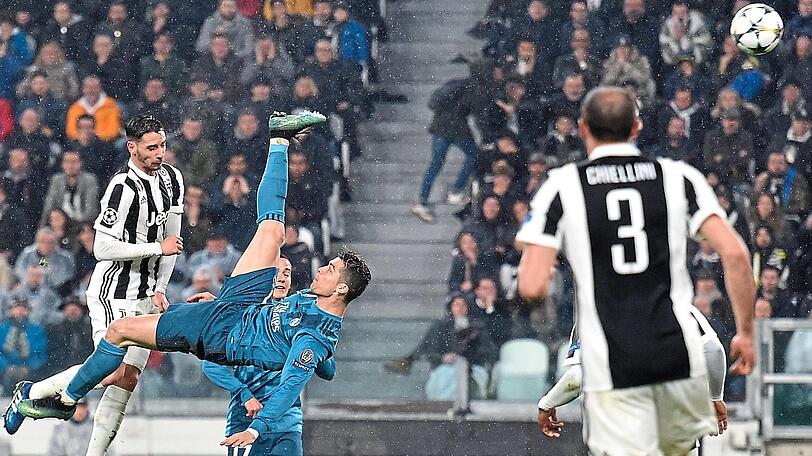 Ein Treffer für die Champions-League-Geschichtsbücher: Ronaldos Tor zum 2:0 gegen Juve per Fallrückzieher.