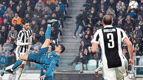 Ein Treffer für die Champions-League-Geschichtsbücher: Ronaldos Tor zum 2:0 gegen Juve per Fallrückzieher.