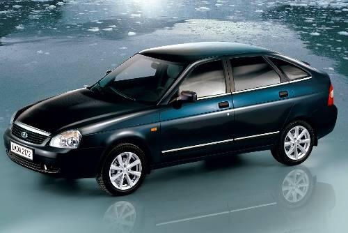 Neu in der Lada-Modellpalette: Der russische Hersteller verkauft den Priora als klassische Limousine und als Fließheck.