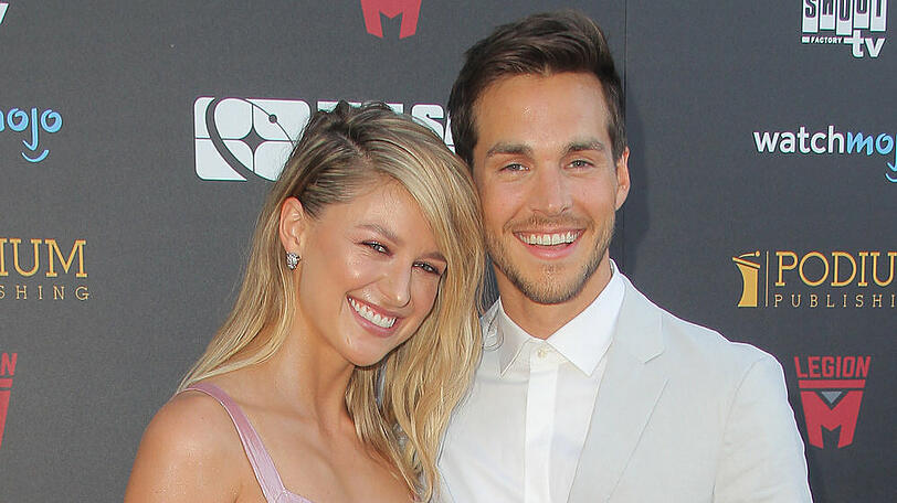 Melissa Benoist und Chris Wood strahlten bei den diesjährigen Saturn Awards in Los Angeles um die Wette