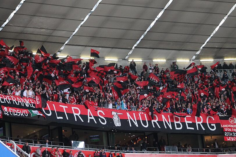 Die Club-Fans (hier in München) hatten im Heimspiel gegen Leverkusen wenig zu lachen und zu jubeln.