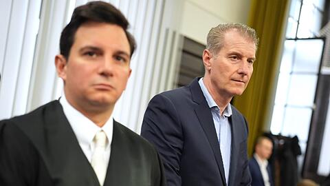 Blocks Ex-Mann Stephan Hensel lebt in D&auml;nemark.