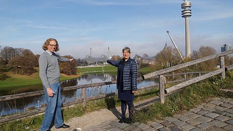 ÖDP-Stadträtin Sonja Haider und ihr Parteikollege aus dem Bezirksausschuss Milbertshofen, Leo Meyer-Giesow, wollen die Wasserwolke im Olympiasee zur 50-Jahr-Feier 2022 wieder in Betrieb nehmen lassen.