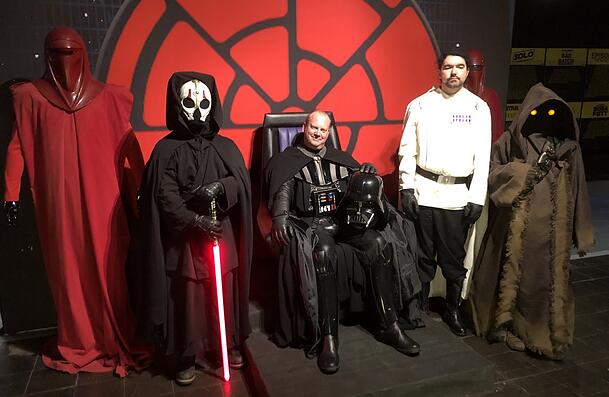 Cosplayer in der Ausstellung „The Fans Strike Back“.