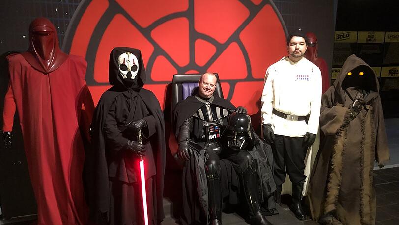 Cosplayer in der Ausstellung „The Fans Strike Back“.