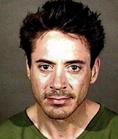 Wegen Drogenvergehen: Robert Downey Jr. landete 1999 im Knast.