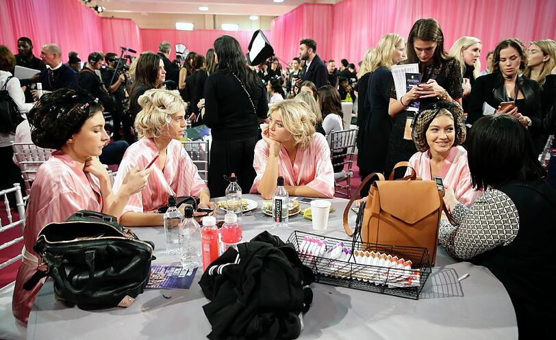 Blick hinter der Kulissen der Victoria's Secret Show 2015.