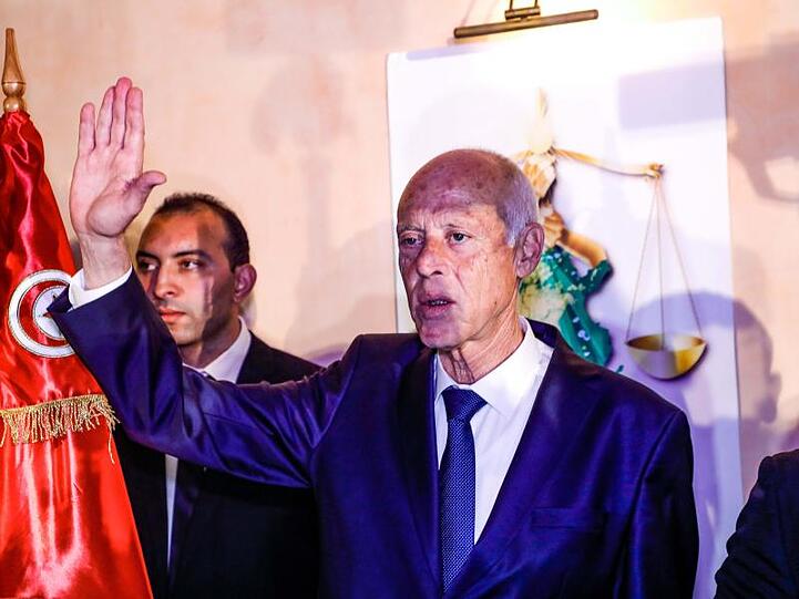 Der parteilose Verfassungsrechtler Kais Saied ist wahrscheinlich der nächste Präsident Tunesiens.
