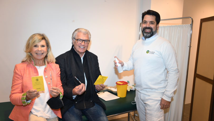 Marianne und Michael mit Dr. Eike Böhme
