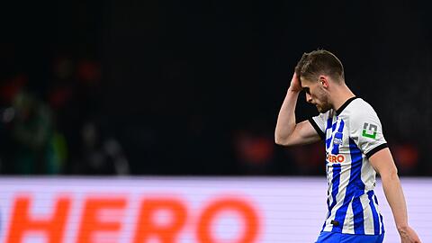 Hertha BSC um Jonjoe Kenny verlor auch das zweite Spiel nach der WM-Pause.