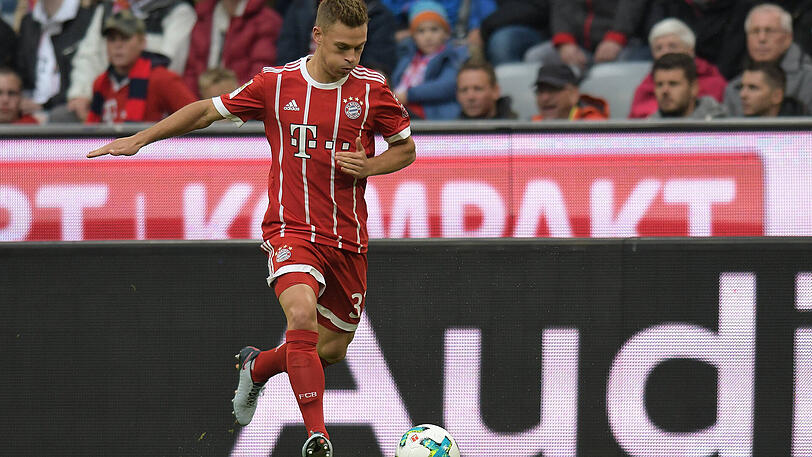 Joshua Kimmich: Note 2. Legte vorm 1:0 schön auf Müller zurück. Brachte Neuer mit einem Rückpass durchaus in Schwierigkeiten (38.). Im Zusammenspiel mit Robben klappte noch nicht alles. Dafür gelang ihm beim 4:0 eine Traumflanke auf Lewandowski. Insgesamt mal wieder eine sehr gute Leistung von ihm.