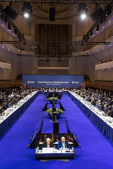 Eine Tagung im Konzertsaal des KKL in Luzern.