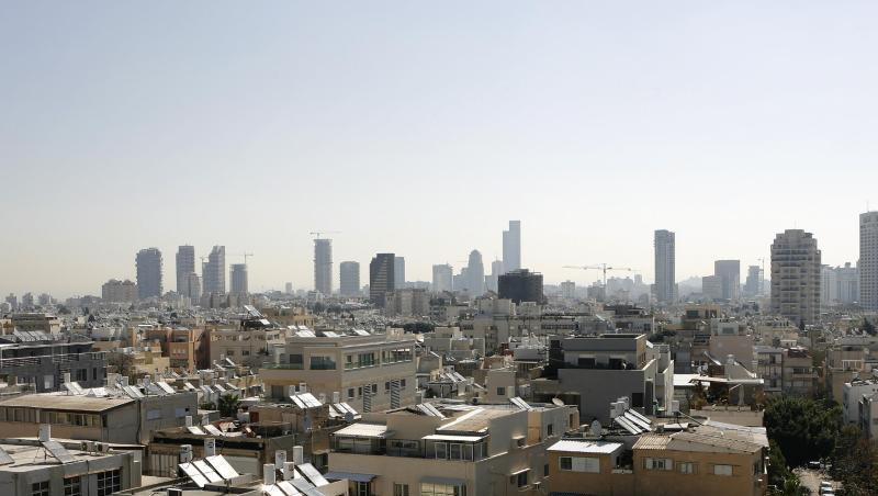 Blick über Tel Aviv. Im Großraum der israelischen Stadt haben die Alarmsirenen geheult.
