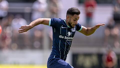 Macht beim 4:0-Sieg des TSV 1860 in Memmingen eine gute Figur: Kaan Kurt, der mit Kilian Ludewig um den Rechtsverteidiger-Posten kämpft.