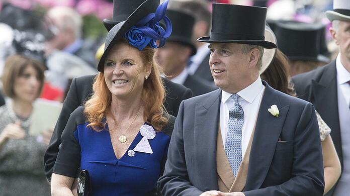 Sarah Ferguson und Prinz Andrew pflegen trotz ihrer Scheidung 1996 ein gutes Verhältnis. Hat sich daraus etwa wieder Liebe entwickelt?