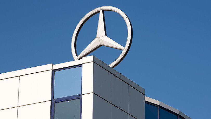 Wie zuvor schon beim Kleintransporter Vito legt Daimler auch gegen den neuen Bescheid Widerspruch ein. Wie zuvor schon beim Kleintransporter Vito legt Daimler auch gegen den neuen Bescheid Widerspruch ein.