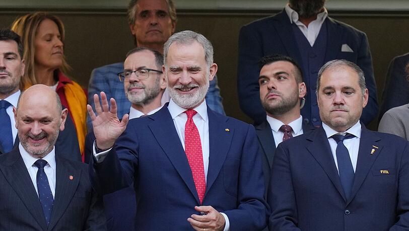 K&ouml;nig Felipe VI. begl&uuml;ckw&uuml;nschte das spanische Team.