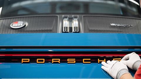 Porsche will laut einen "Spiegel"-Bericht Batterie-Tochter Cellforce fast komplett abwickeln. (Archivbild)