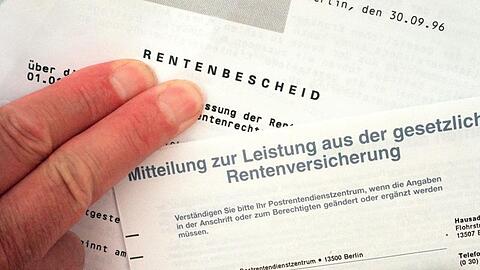 Noch ist die jüngste Rentenreform nicht in Kraft - da häufen sich die Vorschläge für die Rente der Zukunft.