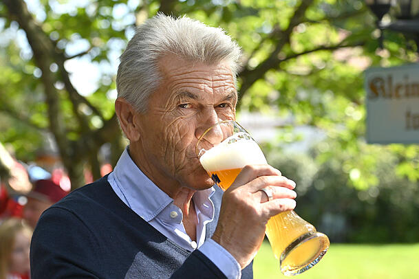 Ein treuer Wegbegleiter von Bayern-Legende Klaus Augenthaler: Das Weißbier.
