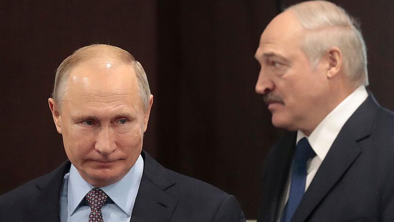 Alexander Lukaschenko (r.) und Wladimir Putin.