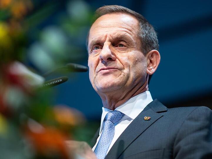 DOSB-Präsident Alfons Hörmann ist zuversichtlich, dass die Olympischen Spiele in Tokio stattfinden.