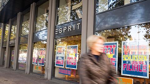 Der Modekonzern Esprit hat im Januar 2025 seine letzten Filialen in Deutschland geschlossen.