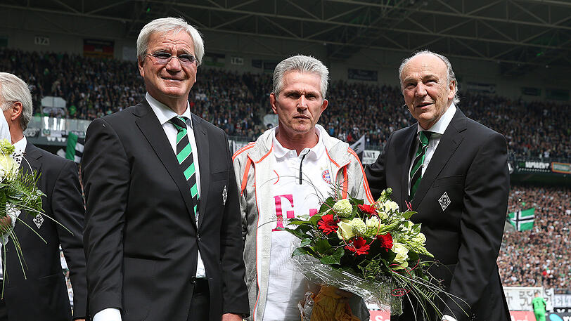Am darauffolgenden Spieltag müssen die Bayern in Gladbach ran. Trainer-Legende Jupp Heynckes (m.) wird geehrt.