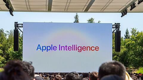 Der Name "Apple Intelligence" ist trotz der Verzögerungen bei der neuen Siri-Version weiter im Einsatz.