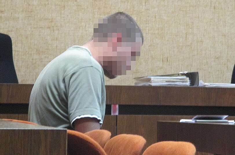 Der mutmaßliche Brandstifter Hans F. vor Gericht.