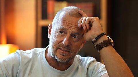 Der Schauspieler Heino Ferch will seinen Kindern die Welt zeigen.