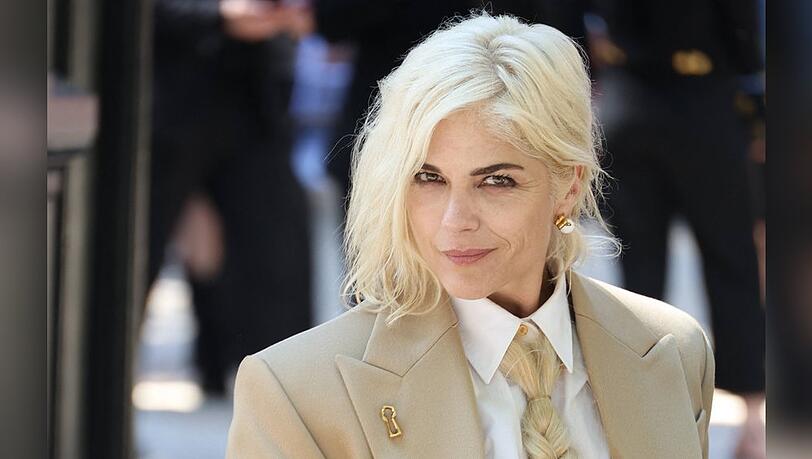 Selma Blair im Juni 2024 beim Besuch der Fashion Week in Paris. Selma Blair im Juni 2024 beim Besuch der Fashion Week in Paris.
