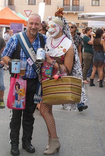 Die Bilder vom vielfältigen lesbischen Straßenfest in der Angertorstraße.