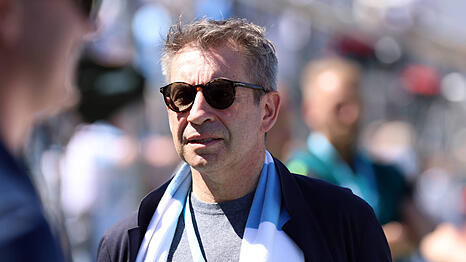 L&ouml;wen-Pr&auml;sident Gernot Mang braucht nach der 1860-Insolvenz Geld. Wie steht es um die Sponsoren des Clubs? Jetzt meldet sich die Stadtsparkasse zu Wort.
