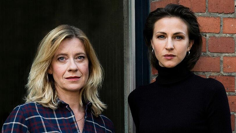 "Kolleginnen - Das böse Kind": Irene Gaup (Caroline Peters, l.) und ihre neue Kollegin Julia Jungklausen (Natalia Belitski, r.) haben einige Hürden zu überwinden, ehe sie ein Team werden.