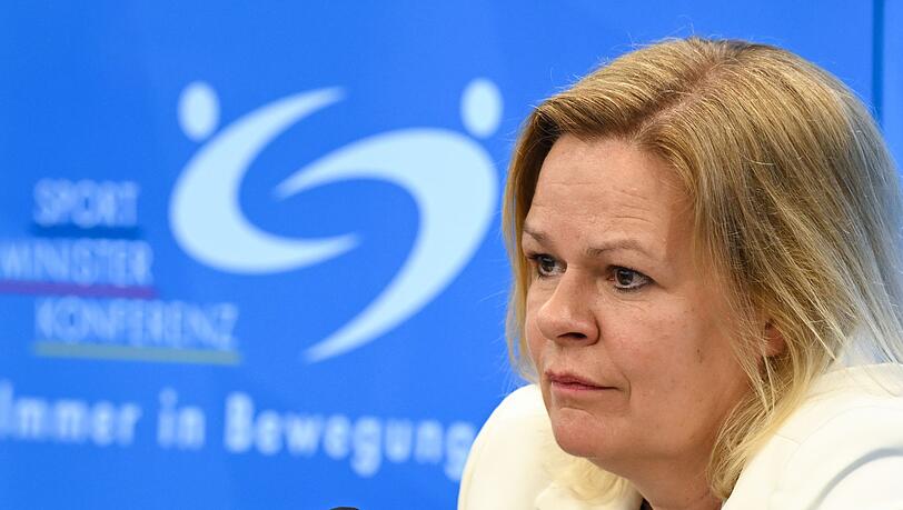 Nancy Faeser will ein Visa-Verbot für russische und belarussische Sportler durchsetzen.