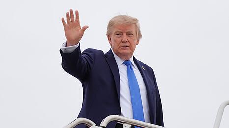 Trump will von Missst&auml;nden auf einem Flugzeugtr&auml;ger im Nahen Osten nichts wissen.