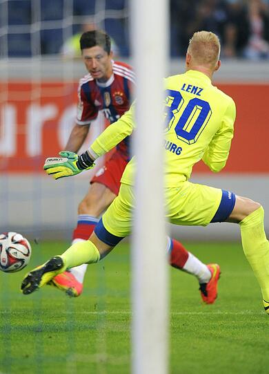 Weitere Bilder vom Test-Kick gegen Duisburg.