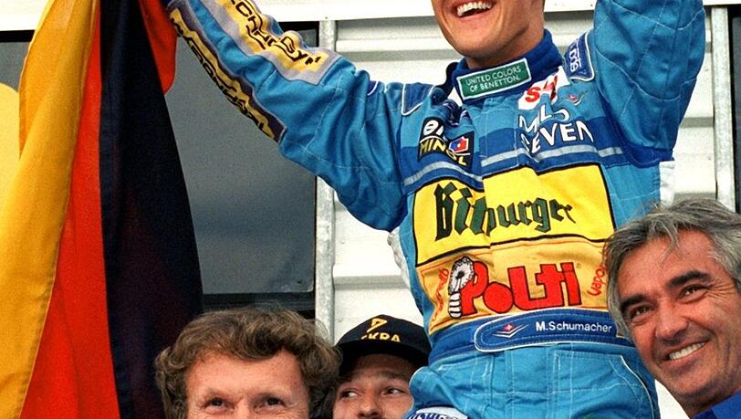 Der erste Deutsche auf dem Thron: Michael Schumacher triumphiert 1994 im Benetton – und lässt sechs weitere Titel folgen. Der erste Deutsche auf dem Thron: Michael Schumacher triumphiert 1994 im Benetton – und lässt sechs weitere Titel folgen.