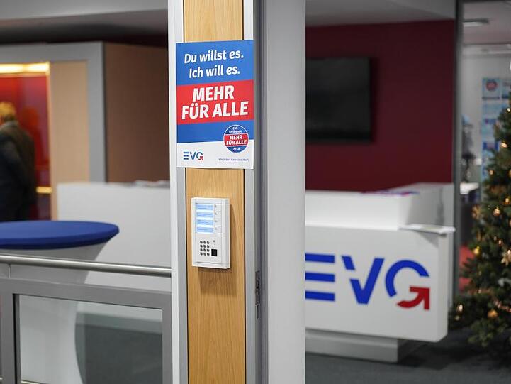 Die Zentrale der Bahn-Gewerkschaft EVG. Die Bahn und die EVG hatten sich bereits im Dezember 2018 auf einen neuen Tarifvertrag geeinigt.
