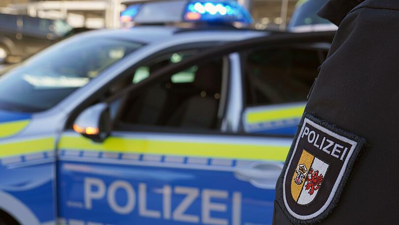 Die Polizei leitete eine Fahndung ein. (Symbolbild)