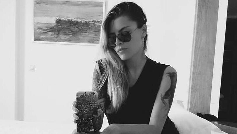 Sexy wie immer: Sophia Thomalla in Hotpants, Stiefeletten und Armfrei-Top Sexy wie immer: Sophia Thomalla in Hotpants, Stiefeletten und Armfrei-Top