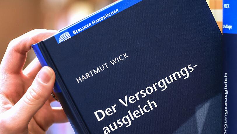 Beim Versorgungsausgleich geht es darum, f&uuml;r den Zeitraum der Ehe einen Ausgleich in Bezug auf die sp&auml;teren Rentenanspr&uuml;che herzustellen. (Symbolbild)