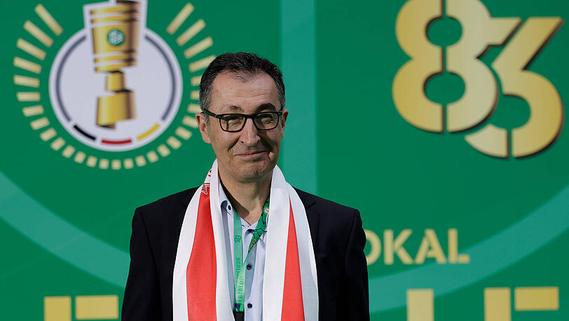 Bekennender Fan des VfB Stuttgart: Cem &Ouml;zdemir, Ministerpr&auml;sident von Baden-W&uuml;rttemberg.