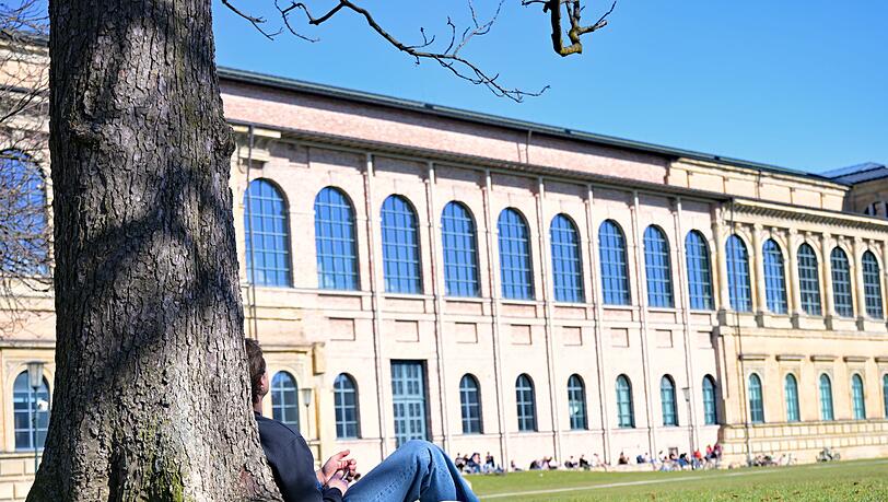 Sonne und milde Temperaturen locken in den n&auml;chsten Tagen nach drau&szlig;en. (Archivbild)