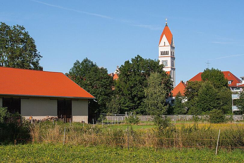 ... und dieses Bild nenne ich "Pasinger Landleben&ldquo;, weil mich Pasing aus diesem Blickwinkel eher an ein Dorf weit außerhalb erinnert, schreibt AZ-Leser Stefan Aschenbrenner.