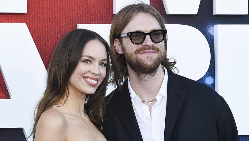 Finneas und Claudia Sulewski hatten sich im September 2025 verlobt. Finneas und Claudia Sulewski hatten sich im September 2025 verlobt.